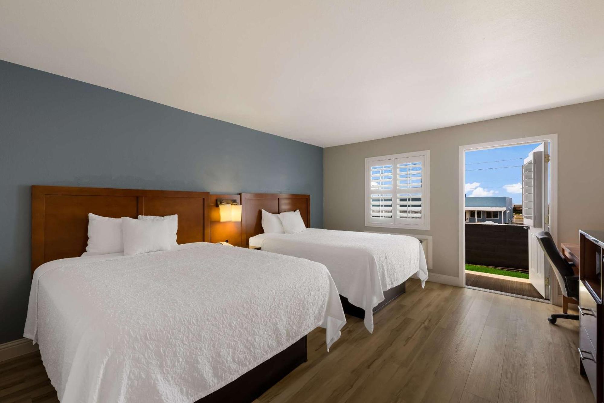 Comfort Inn Near Hearst Castle - Cambria Сан-Симеон Экстерьер фото